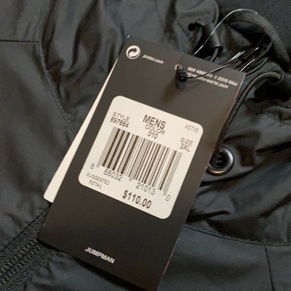 2015 Air Jordan Packable Tech Windbreaker - Picture 9 of 11